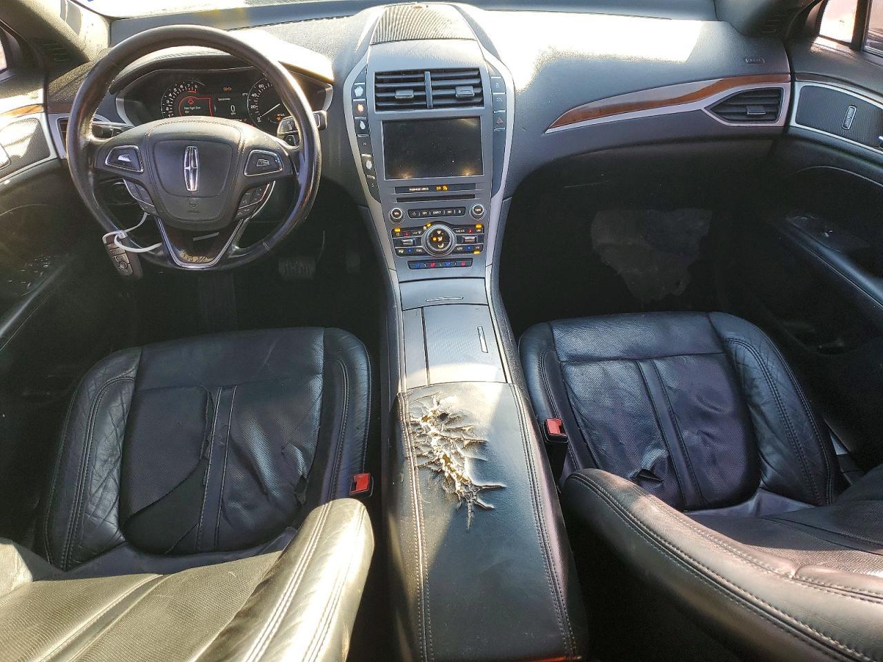 2017 LINCOLN MKZ