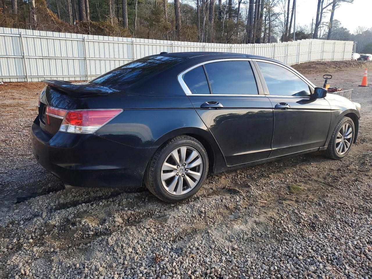 2011 HONDA ACCORD