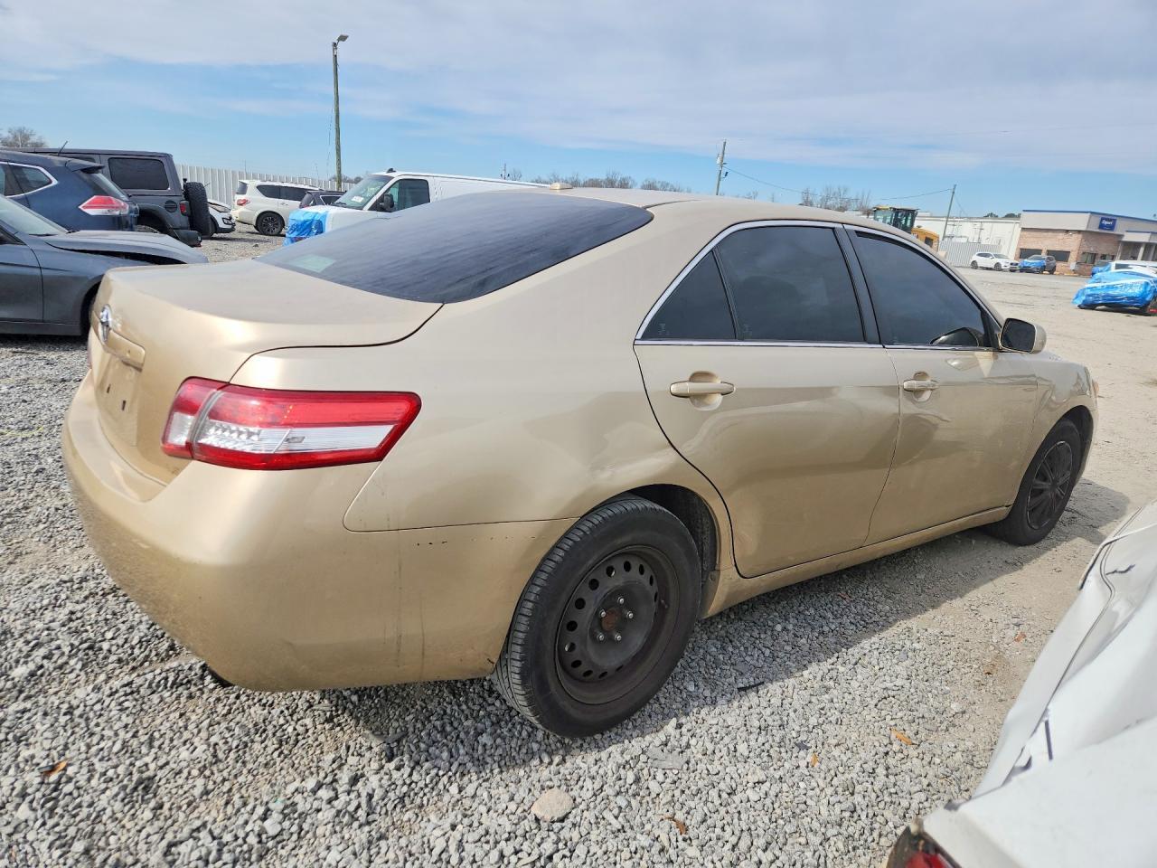 2010 TOYOTA CAMRY