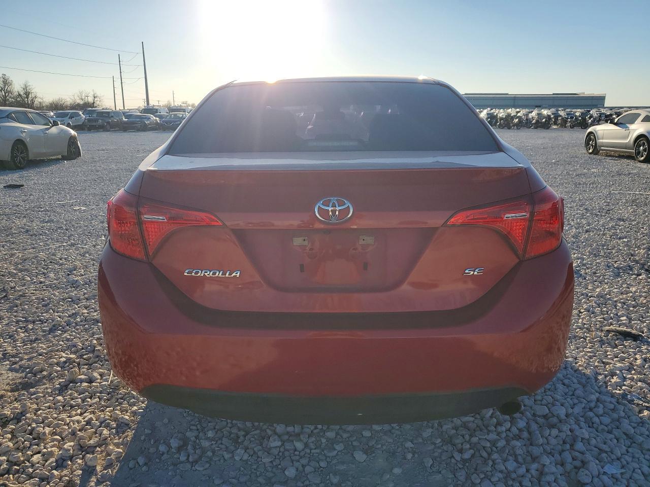 2018 TOYOTA COROLLA