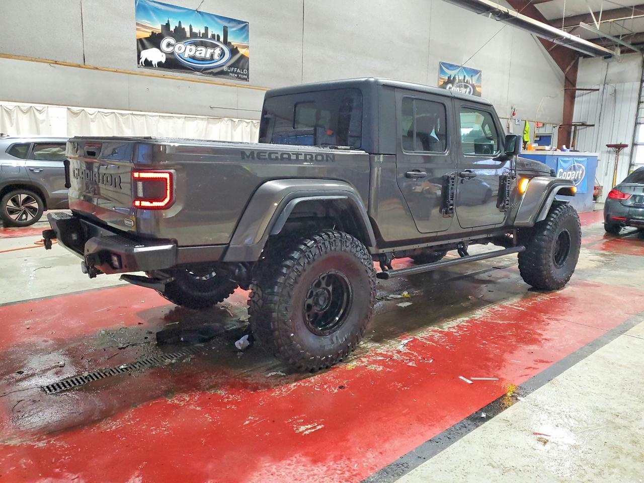 2021 JEEP Gladiator
