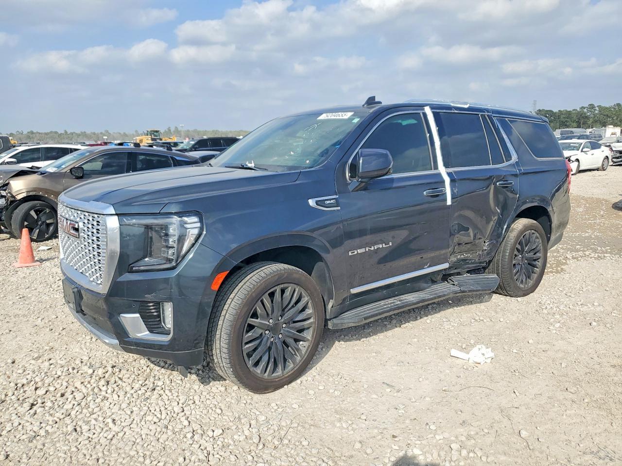 2021 GMC Yukon