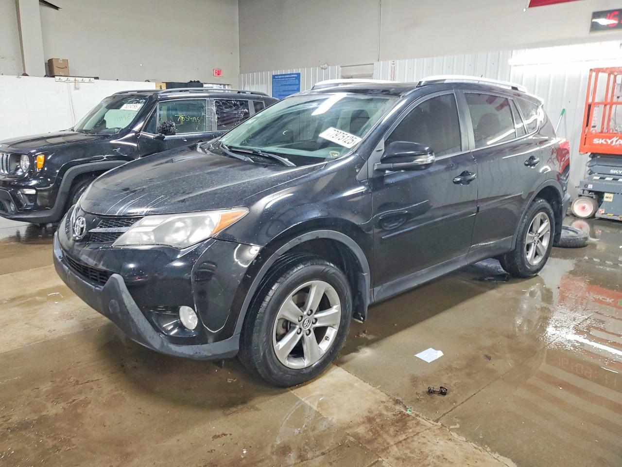 2015 TOYOTA RAV4