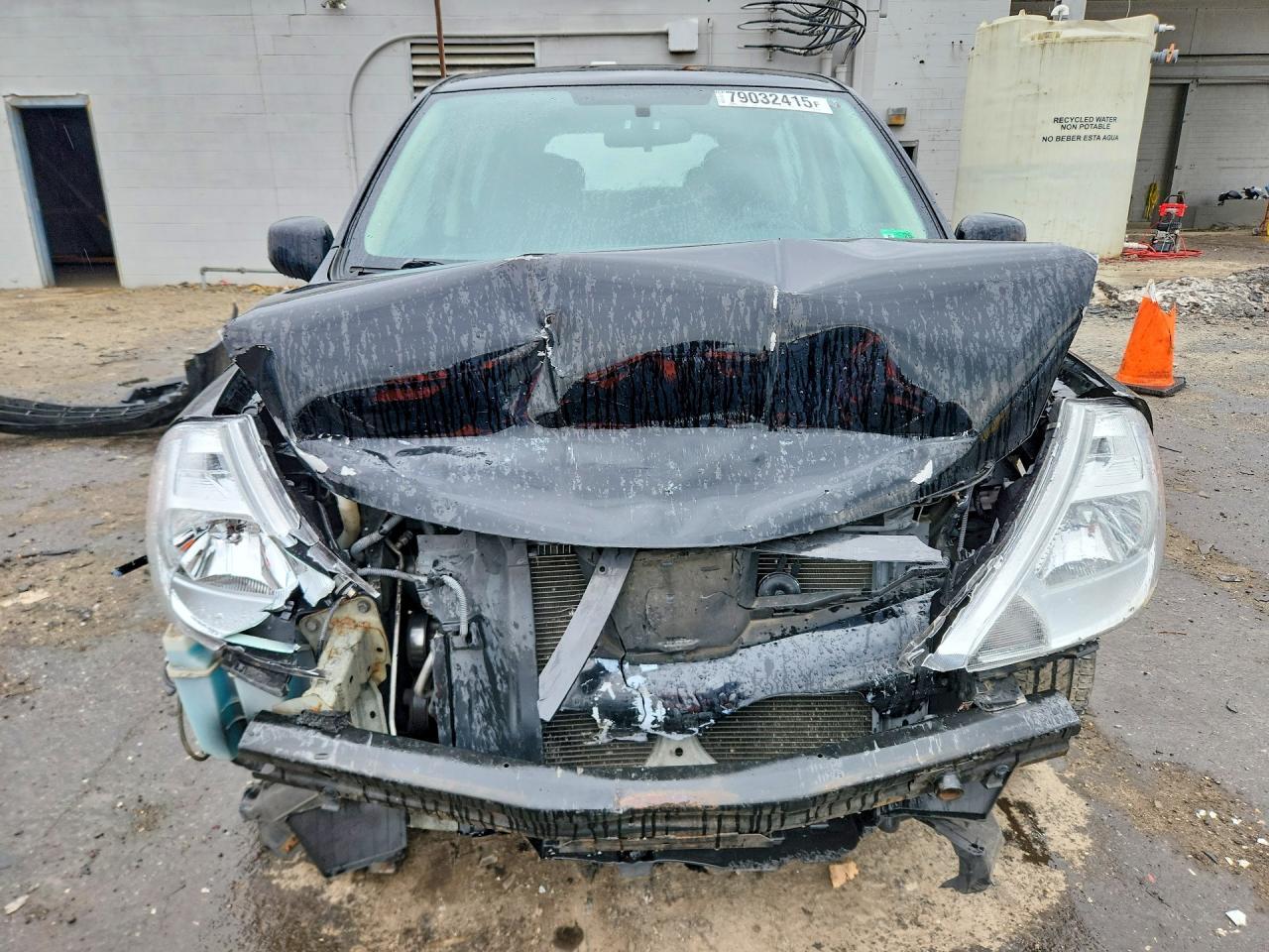 2010 NISSAN VERSA