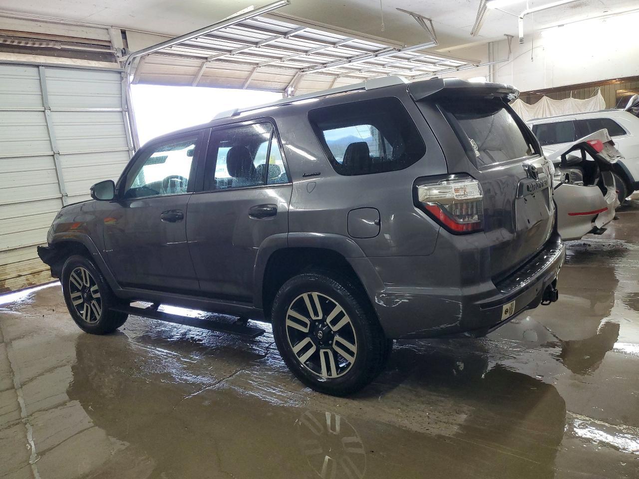 2017 TOYOTA 4Runner
