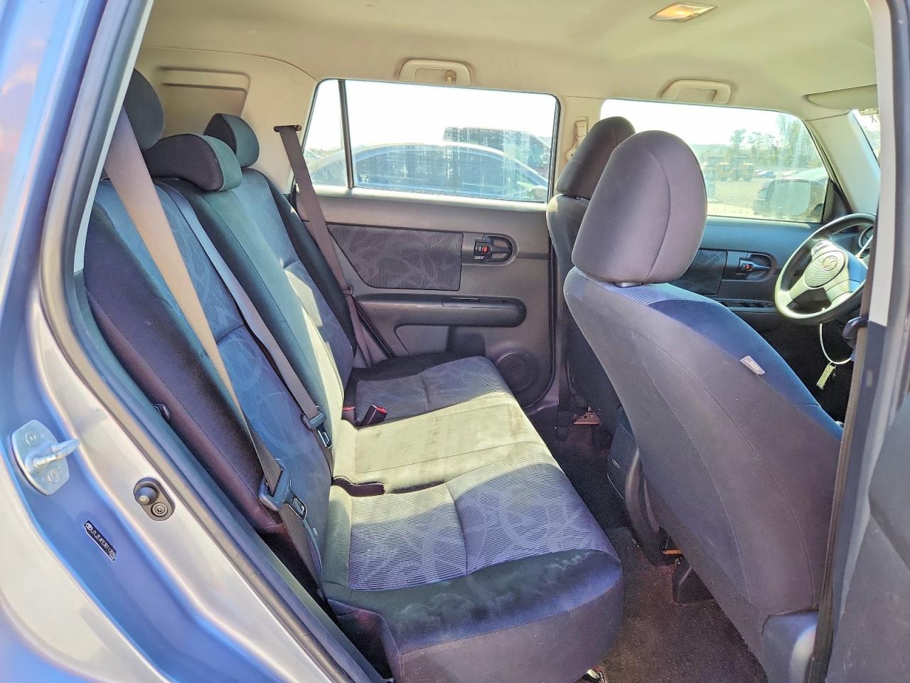 2011 TOYOTA SCION