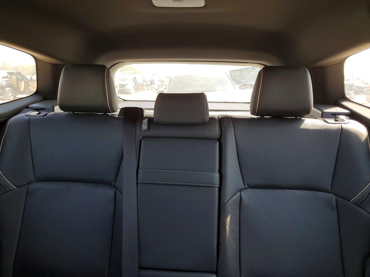 2025 TOYOTA Crown