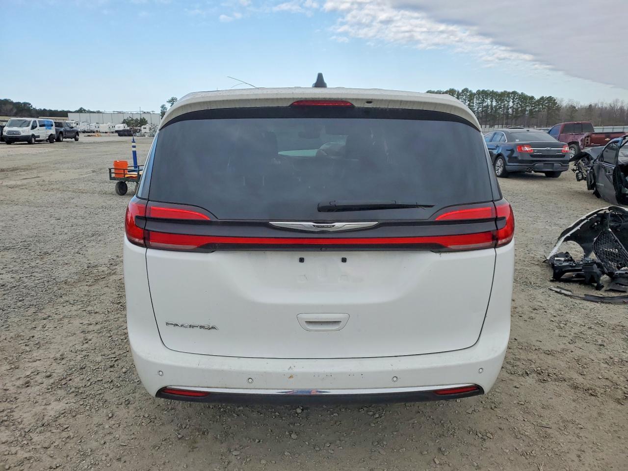 2025 CHRYSLER Pacifica