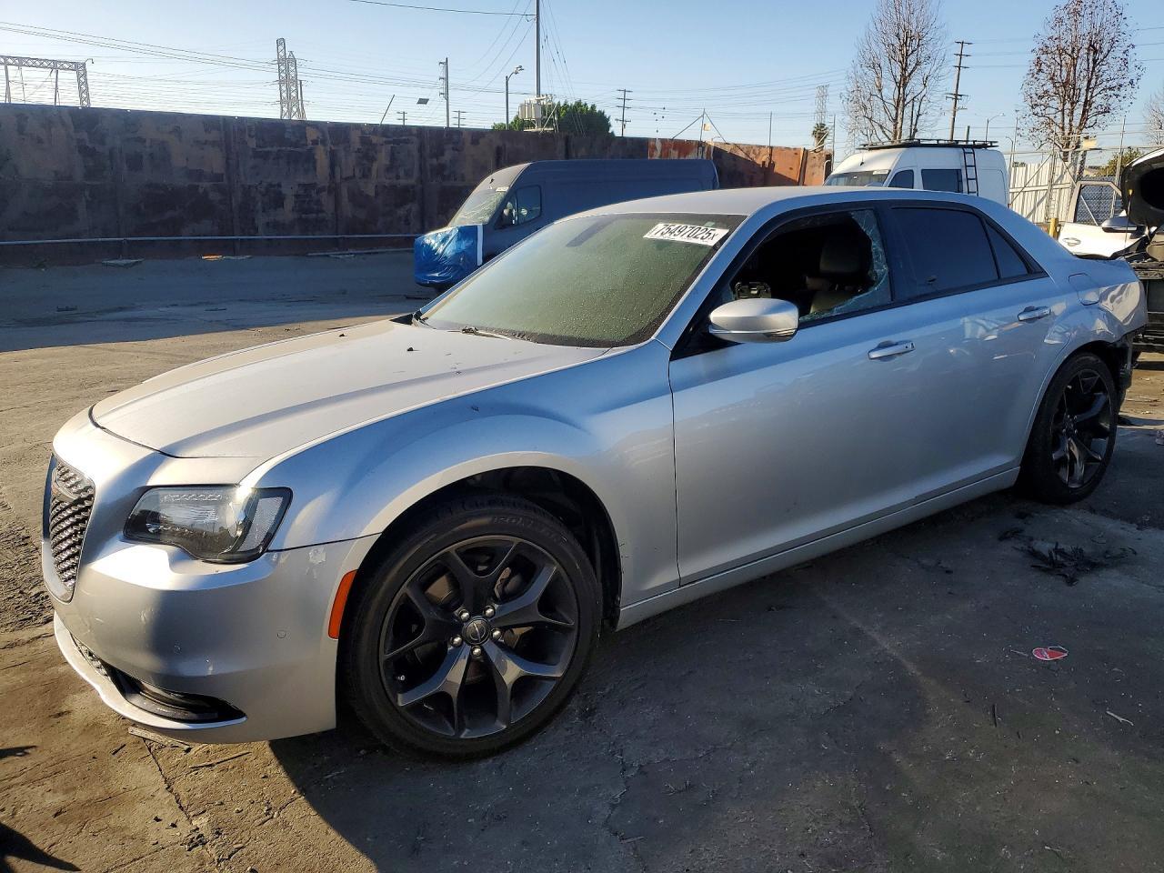 2021 CHRYSLER 300