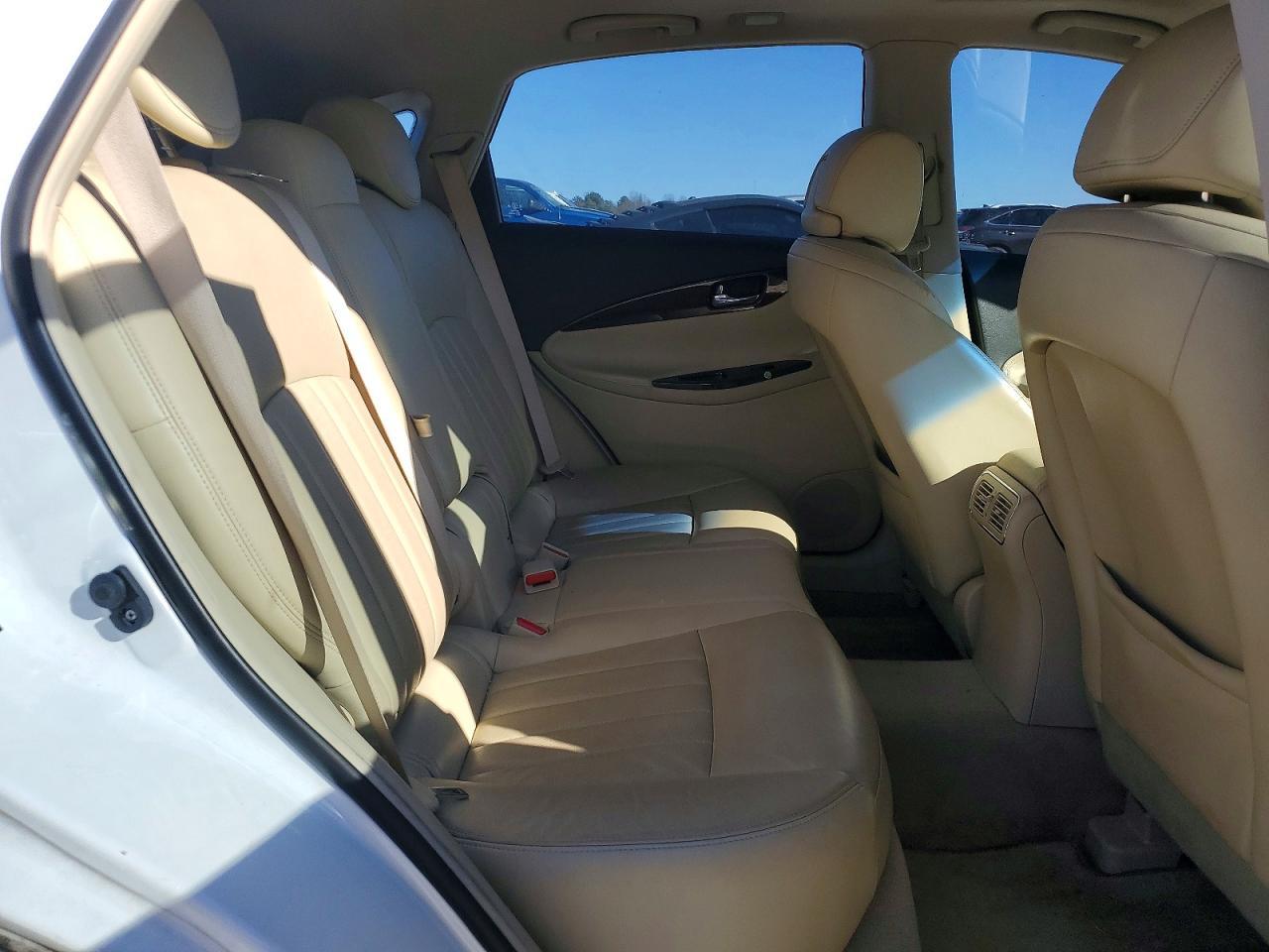 2017 INFINITI QX50