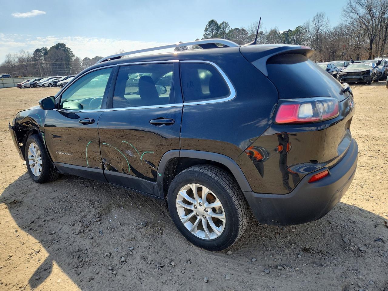 2019 JEEP CHEROKEE