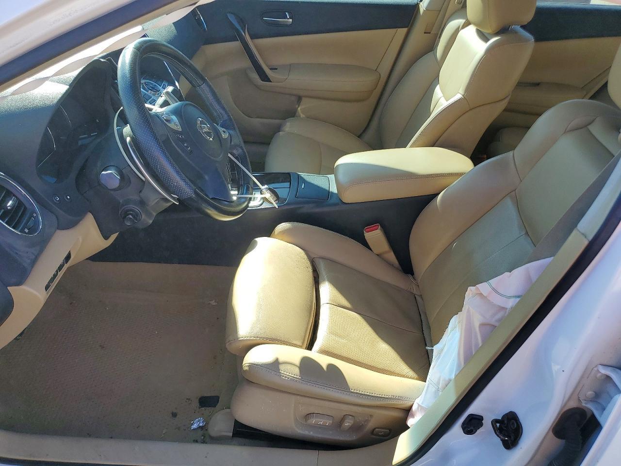 2009 NISSAN Maxima