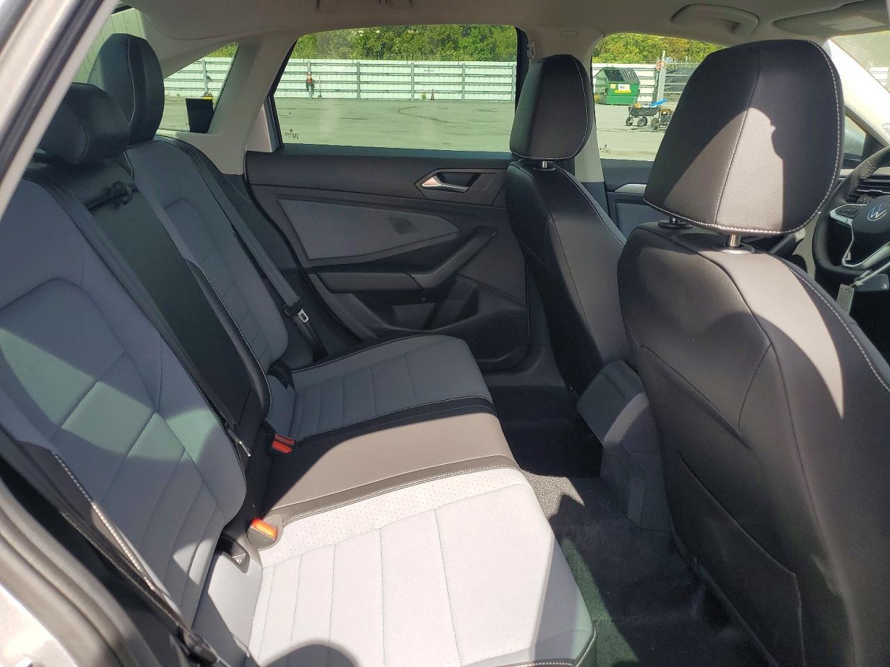 2025 VOLKSWAGEN JETTA