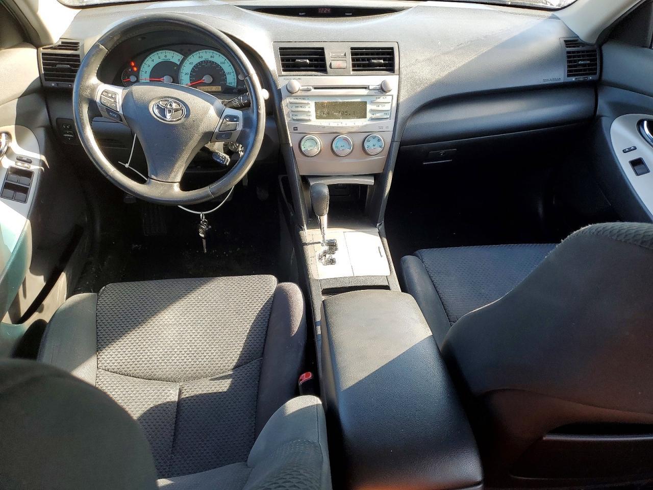 2009 TOYOTA CAMRY