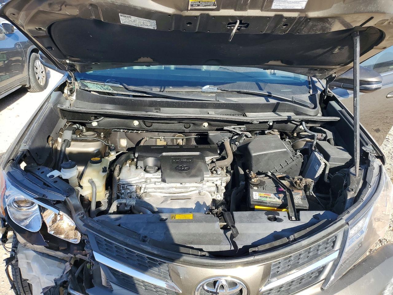 2014 TOYOTA RAV4