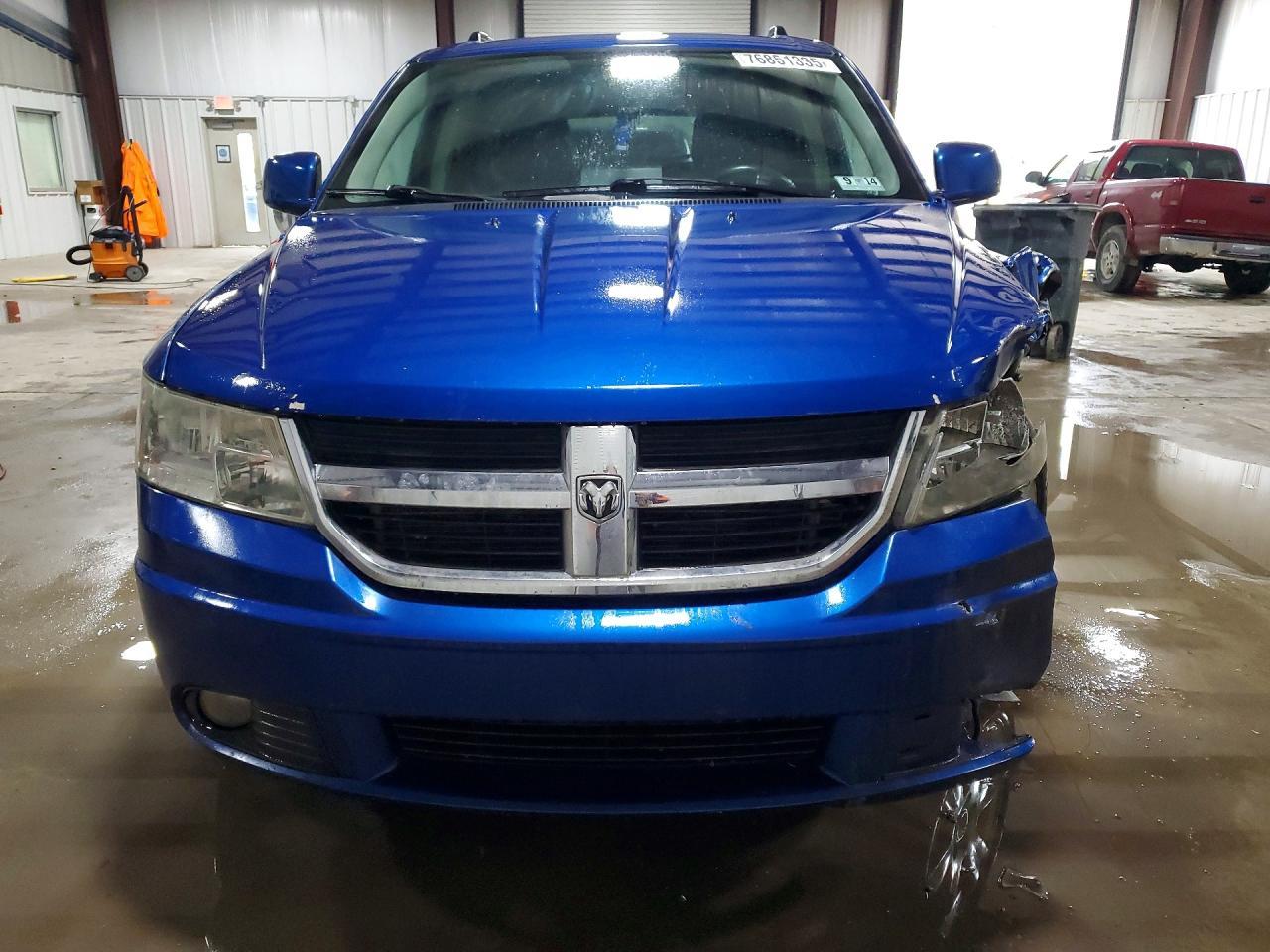 2009 DODGE JOURNEY