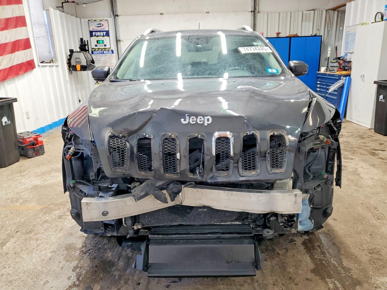 2016 JEEP CHEROKEE