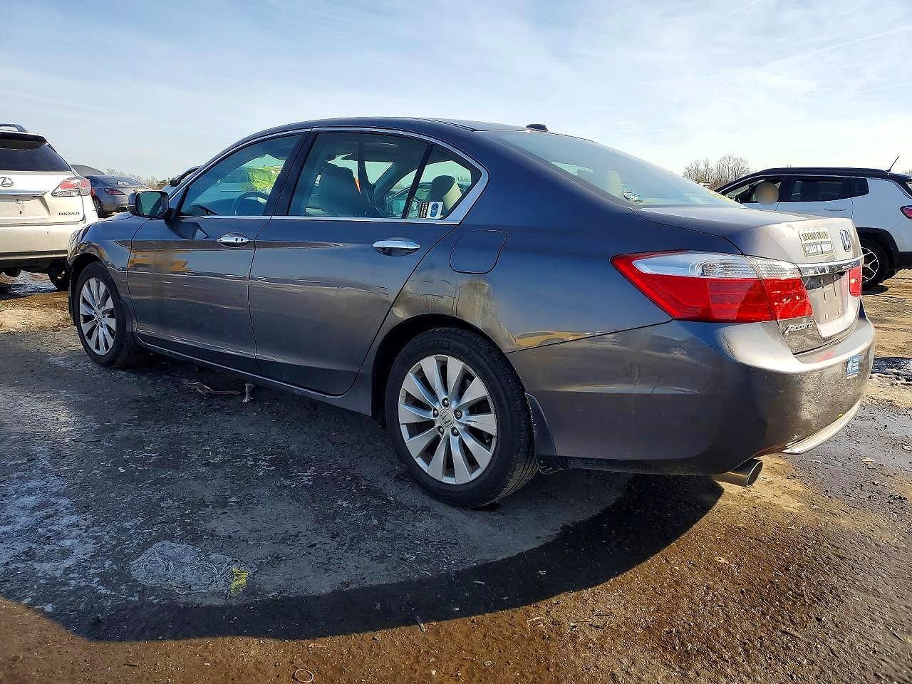2015 HONDA ACCORD