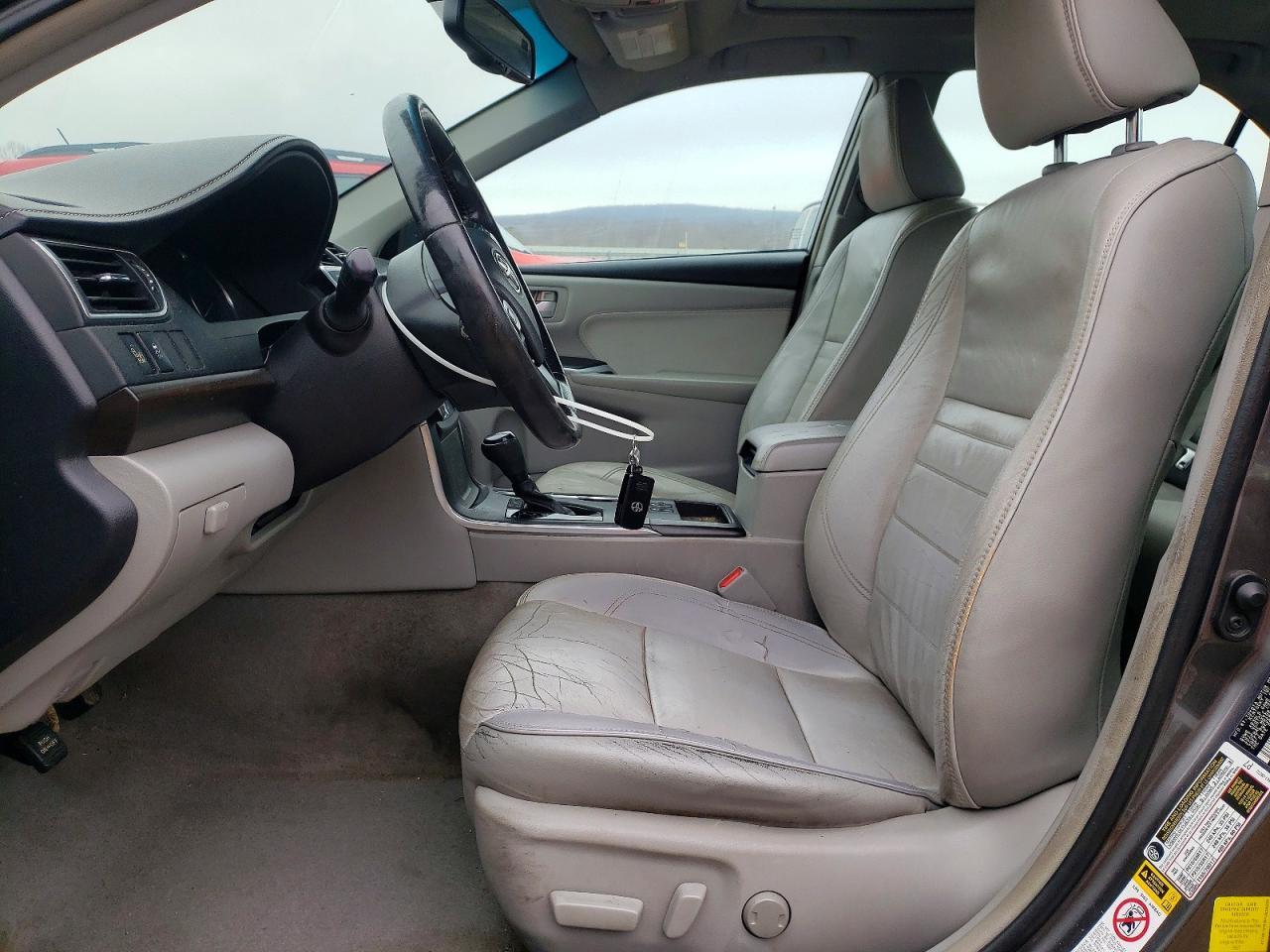 2017 TOYOTA CAMRY