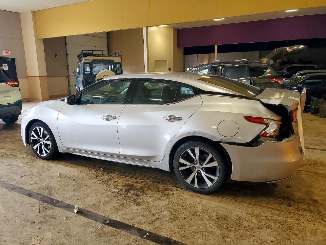 2018 NISSAN Maxima