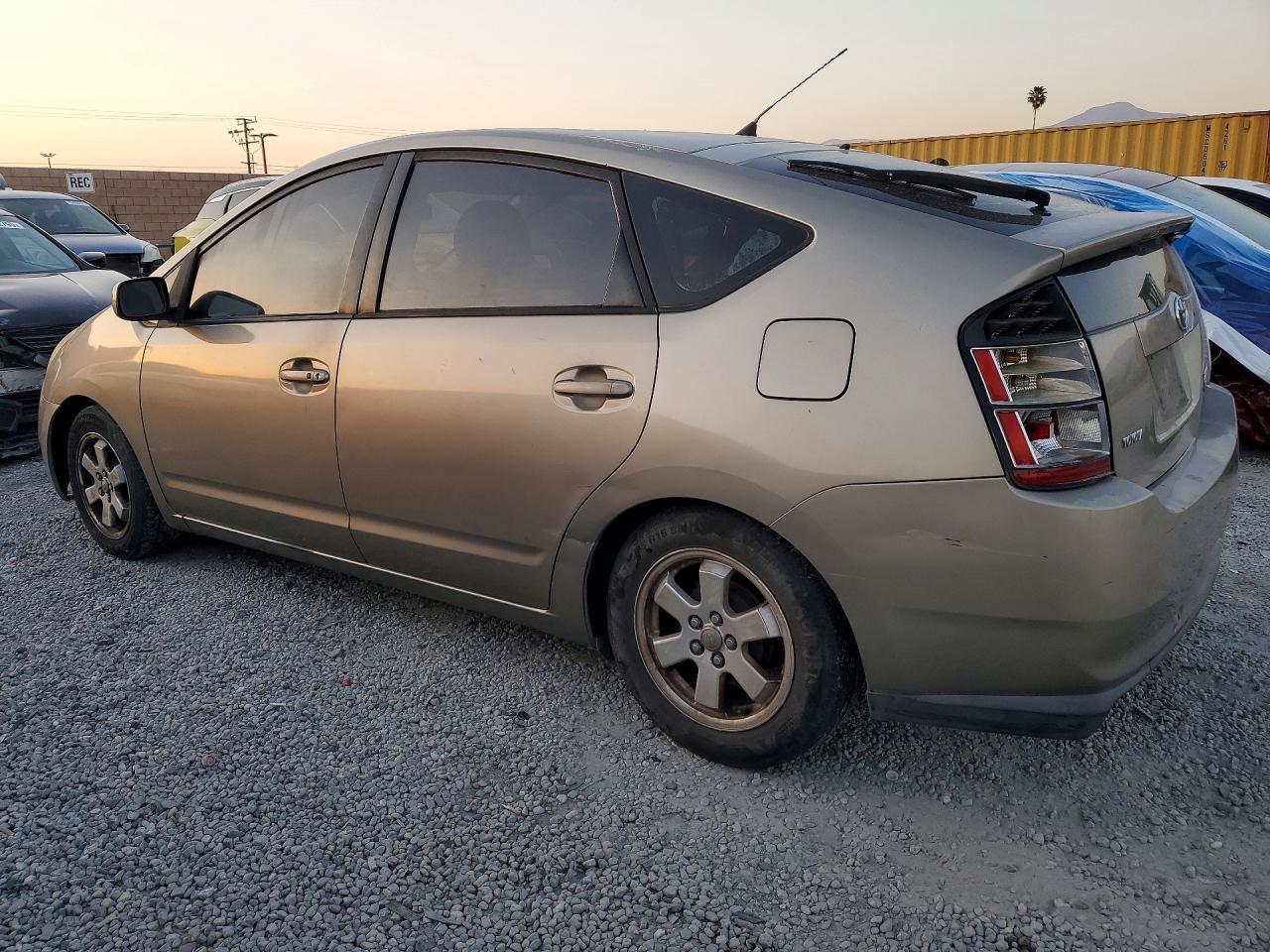 2005 TOYOTA PRIUS