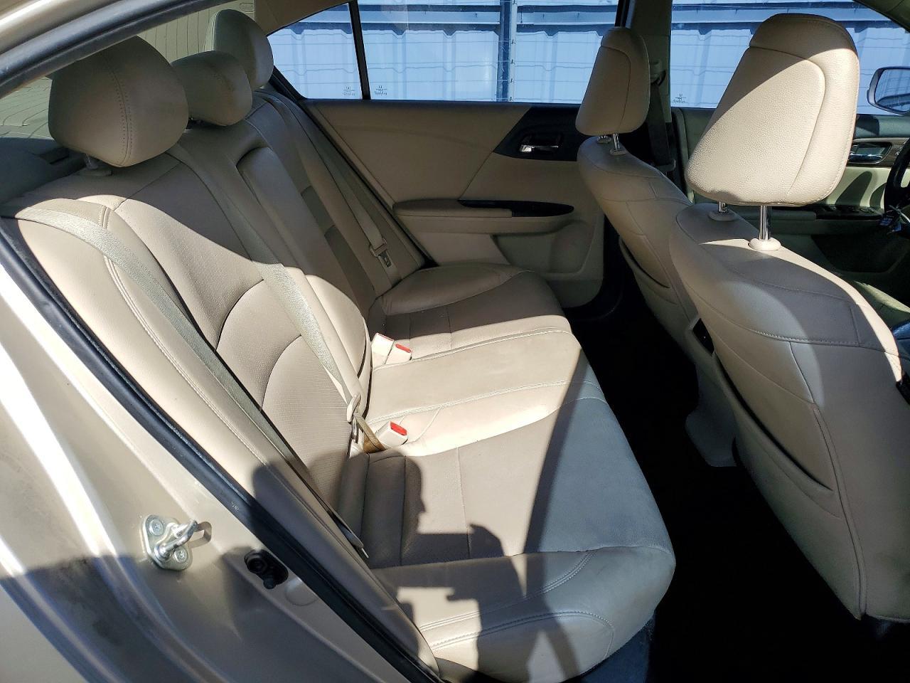 2016 HONDA ACCORD