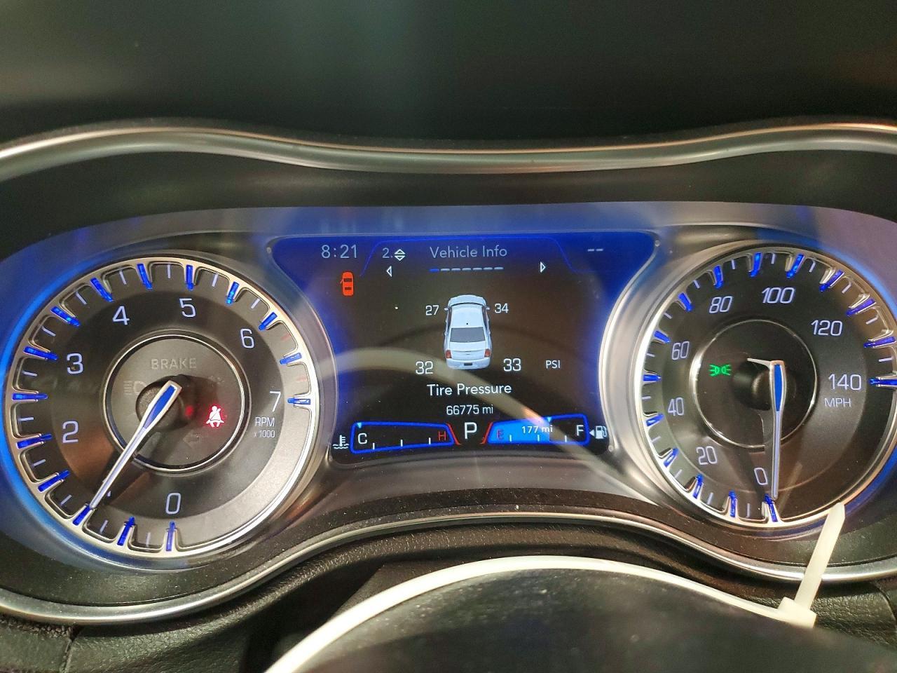 2019 CHRYSLER 300