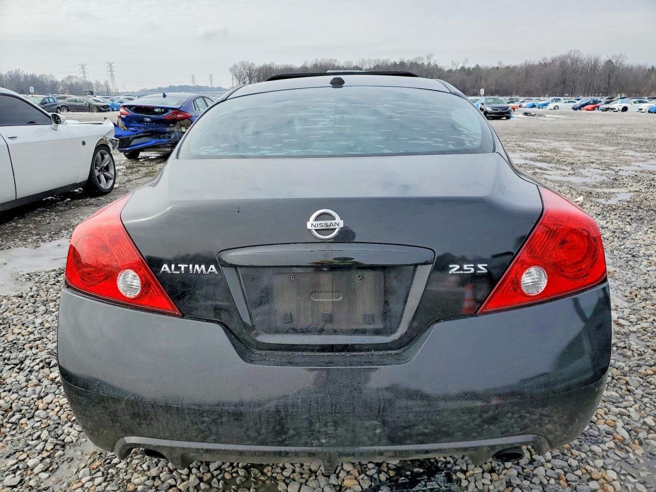 2010 NISSAN ALTIMA