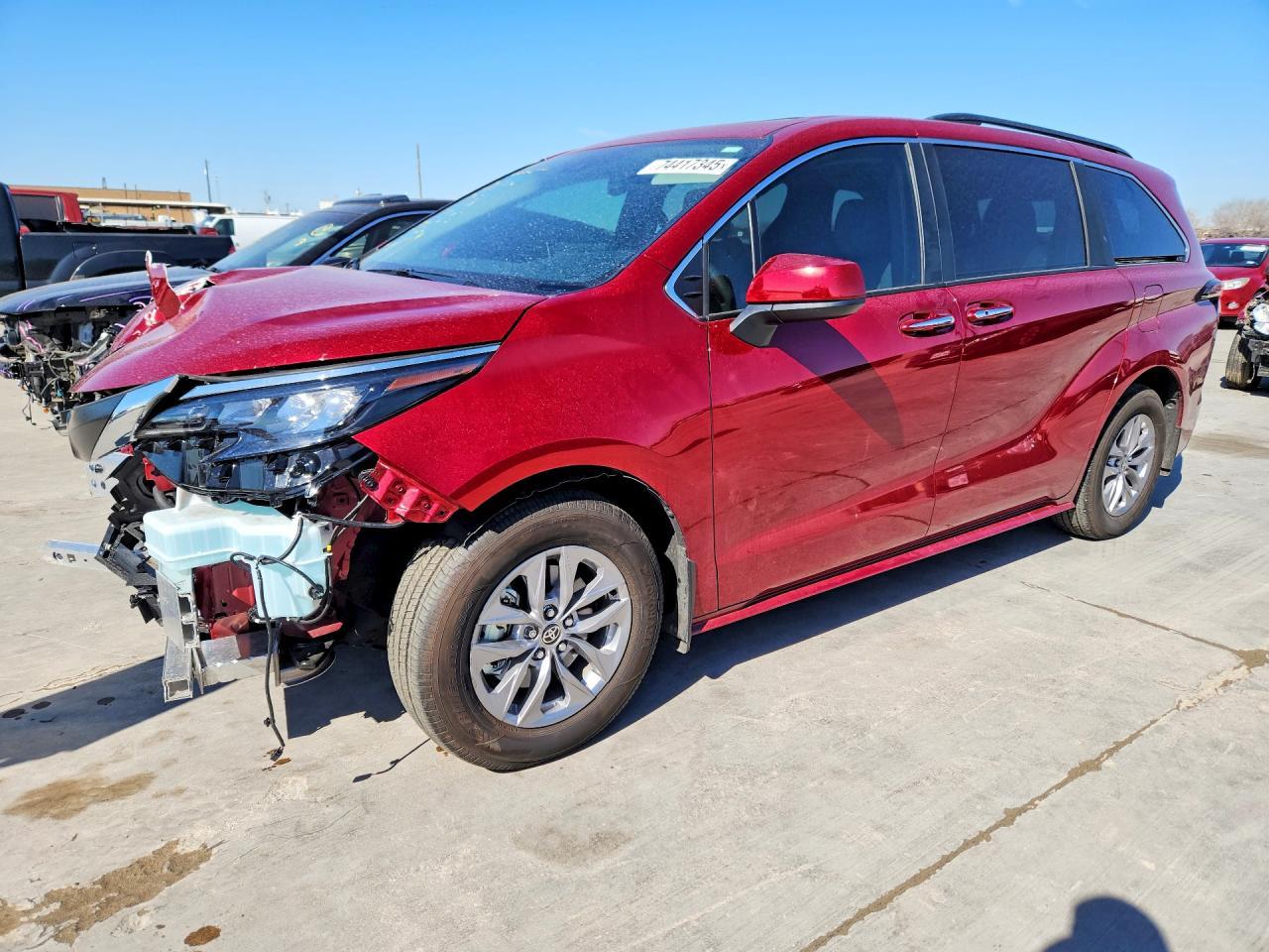 2025 TOYOTA SIENNA