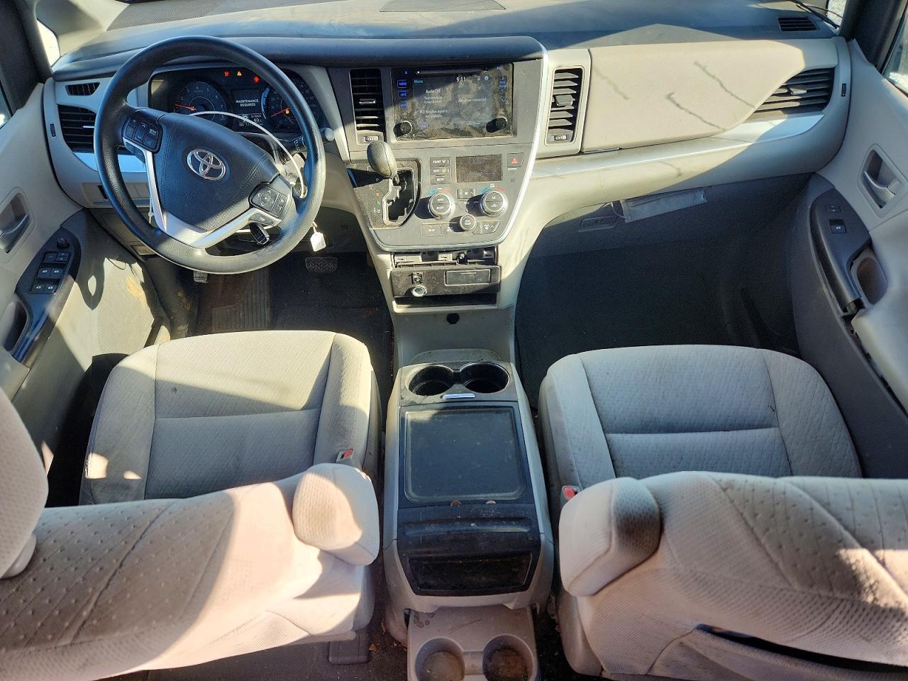 2015 TOYOTA SIENNA