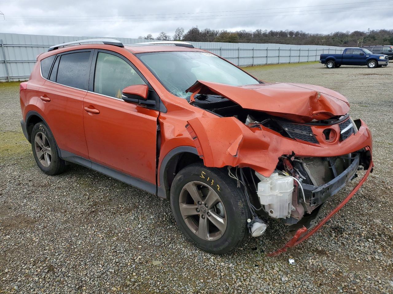 2015 TOYOTA RAV4