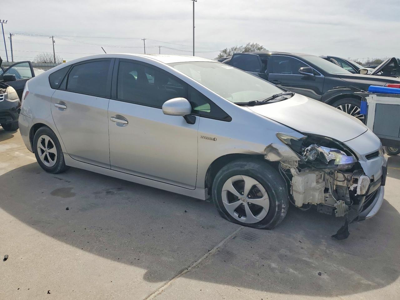 2012 TOYOTA PRIUS