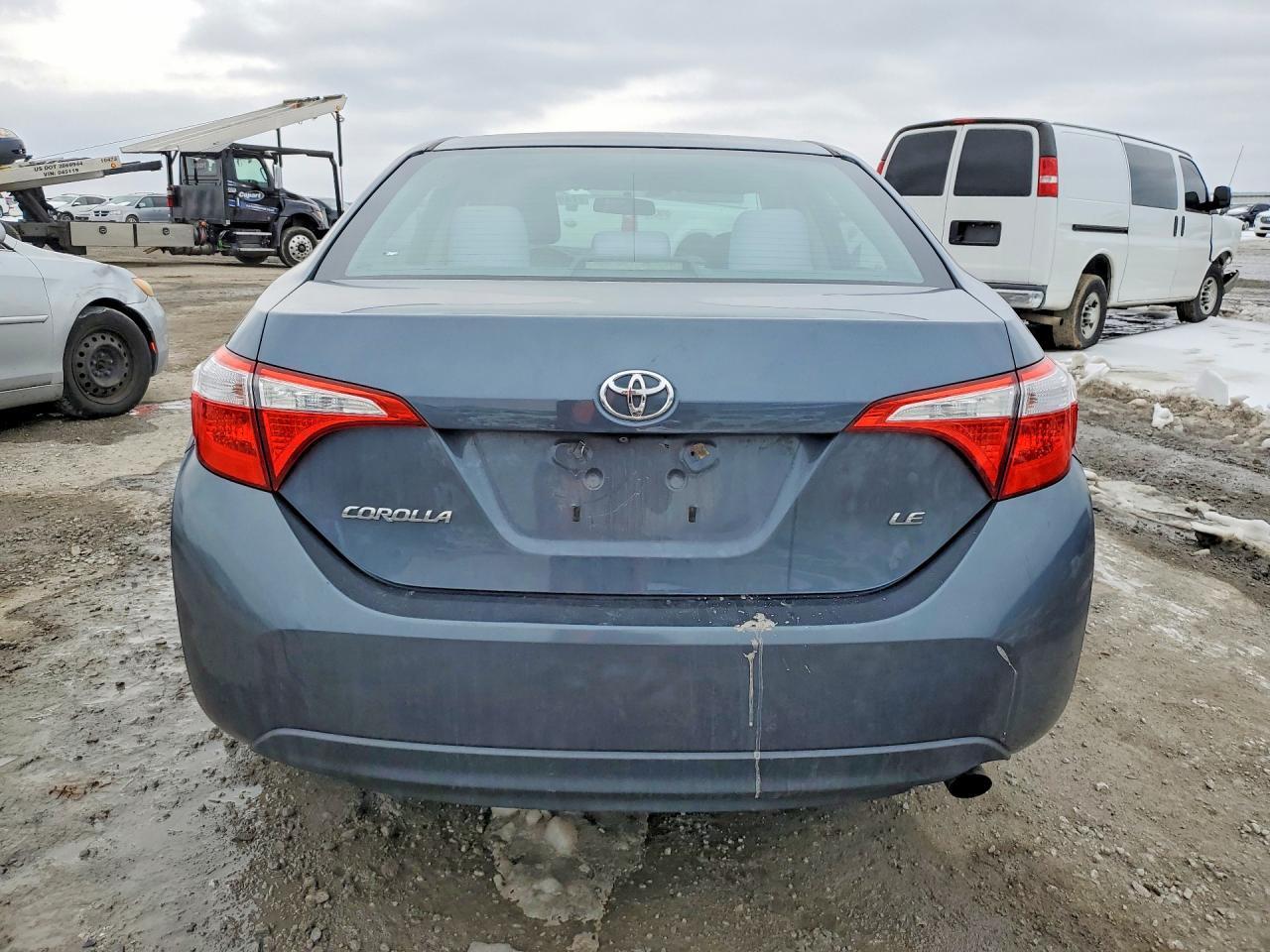 2015 TOYOTA COROLLA