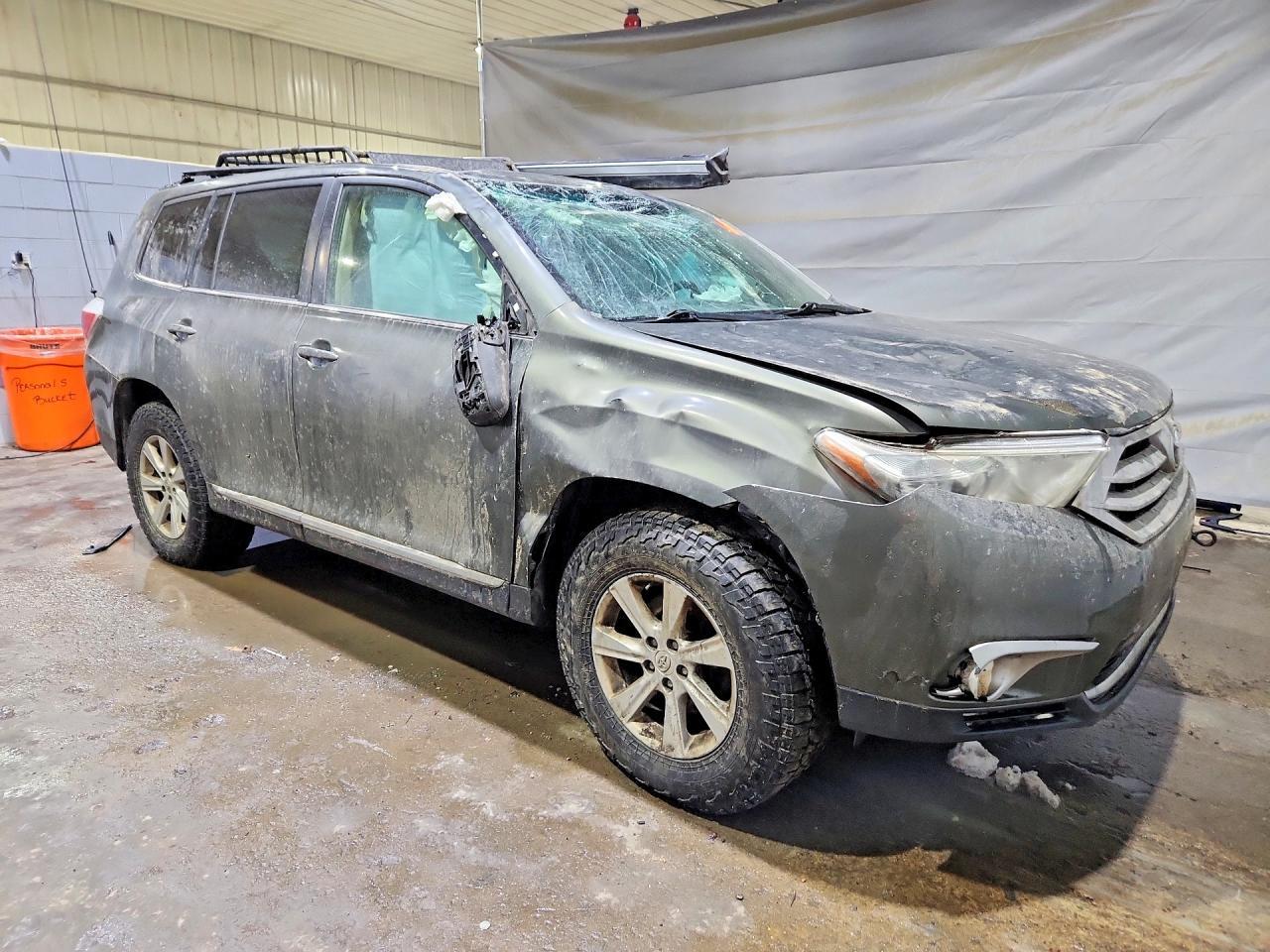 2012 TOYOTA HIGHLANDER