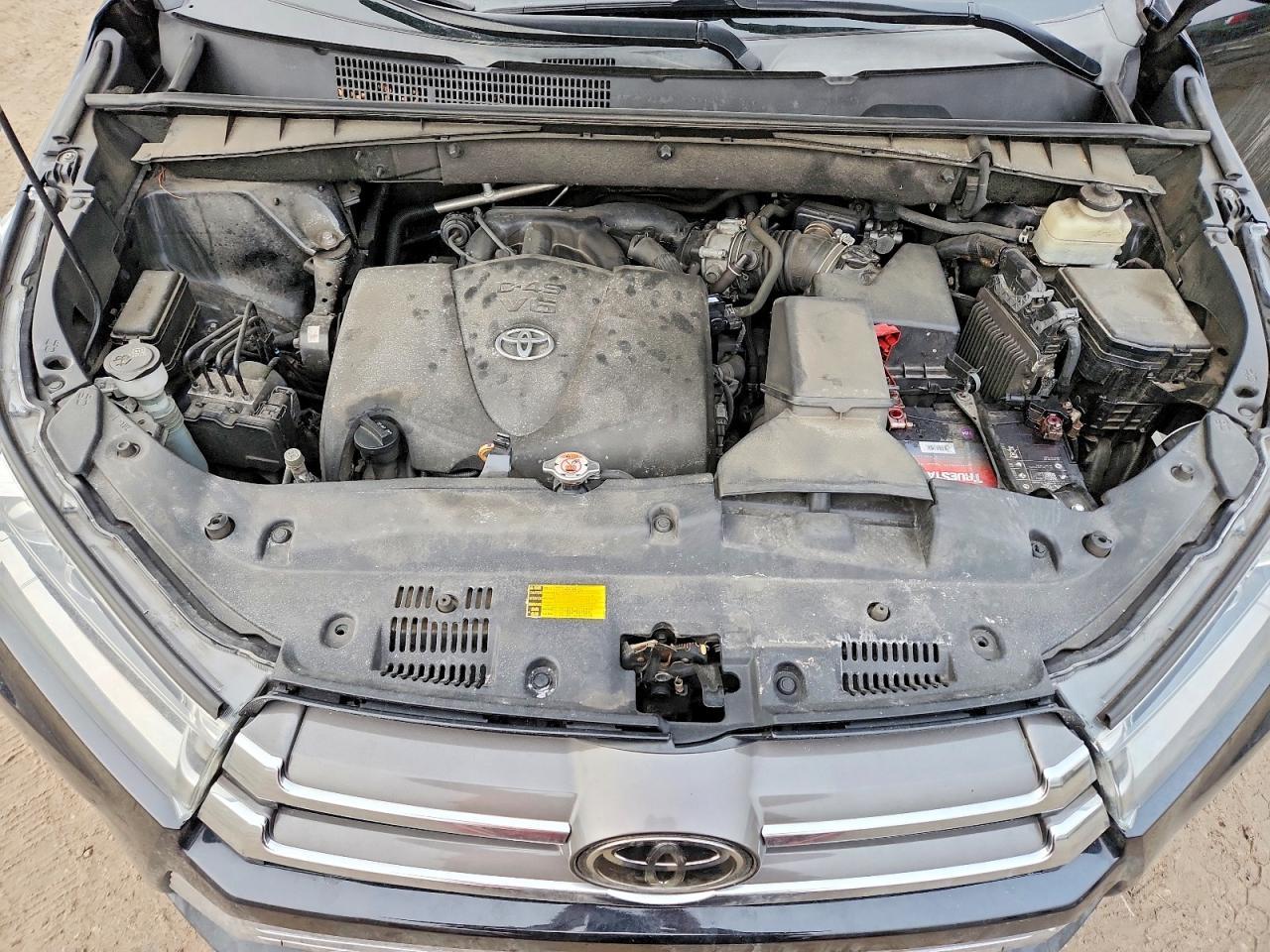 2018 TOYOTA HIGHLANDER