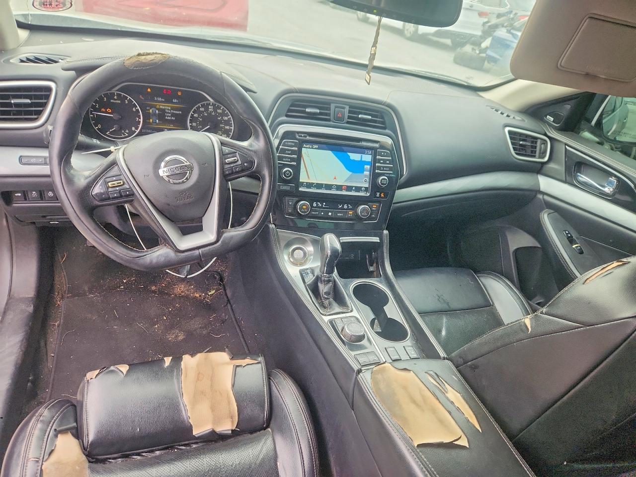 2017 NISSAN Maxima