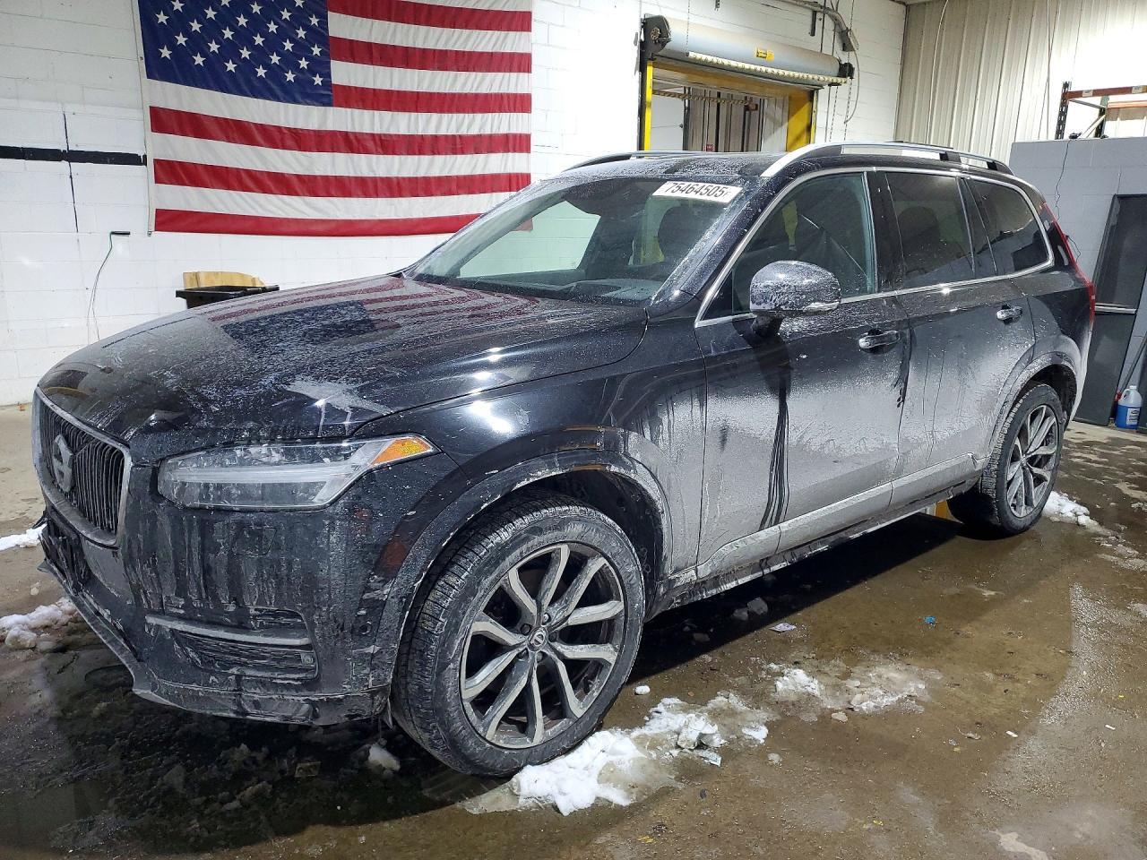 2019 VOLVO XC90