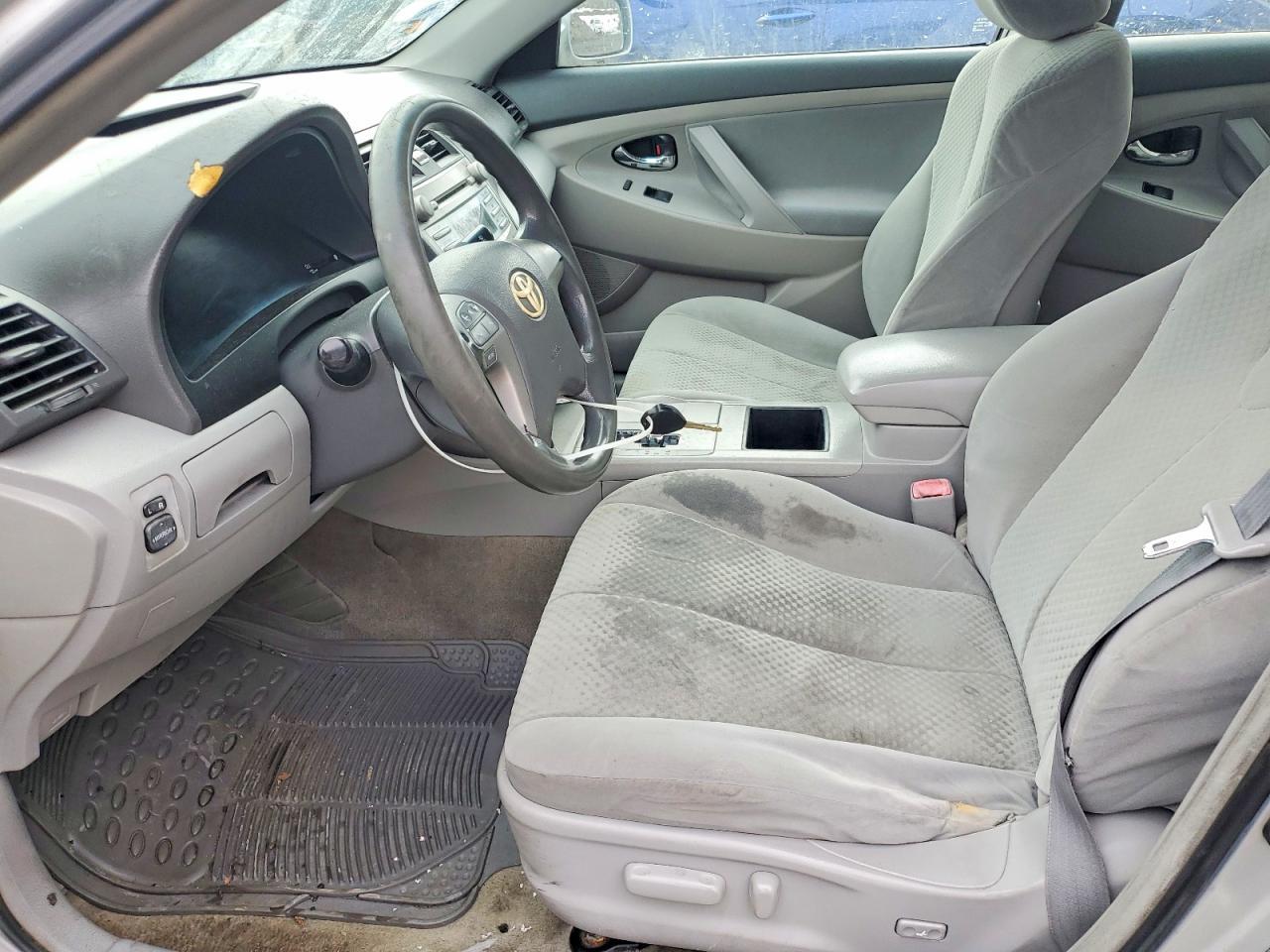 2009 TOYOTA CAMRY