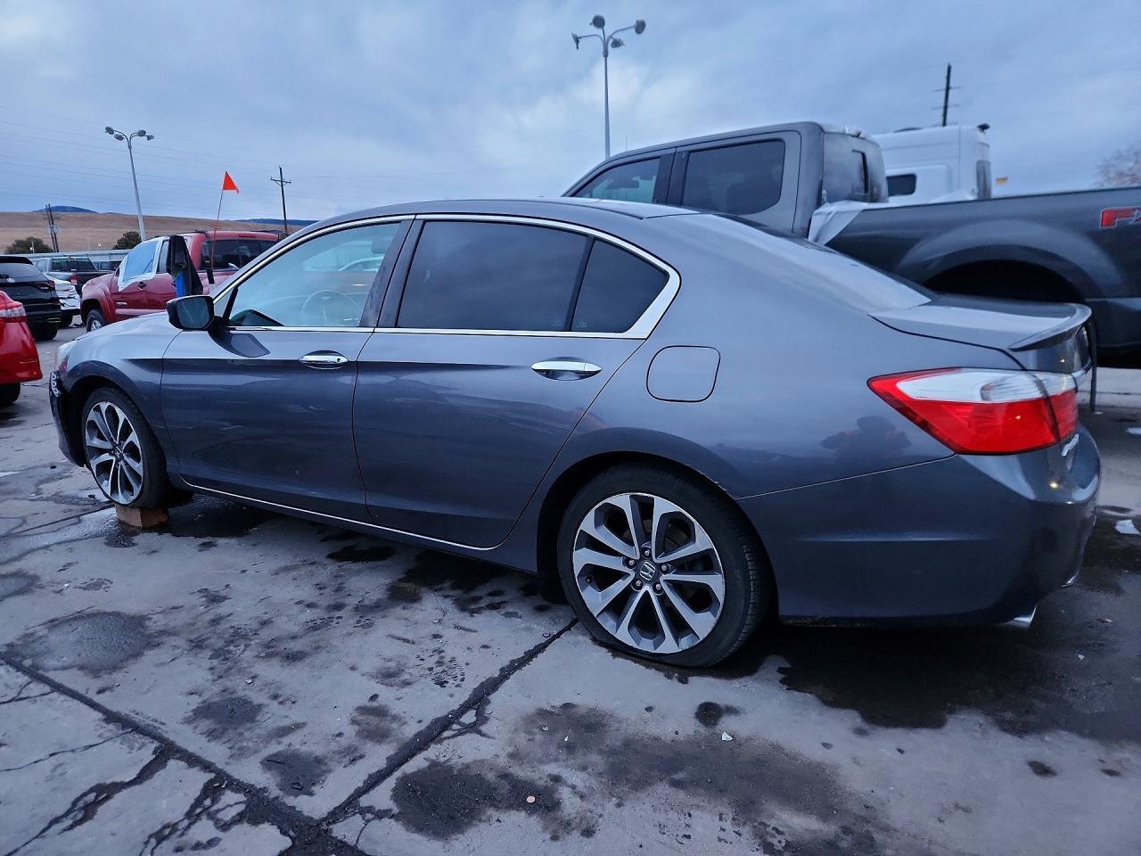 2015 HONDA ACCORD