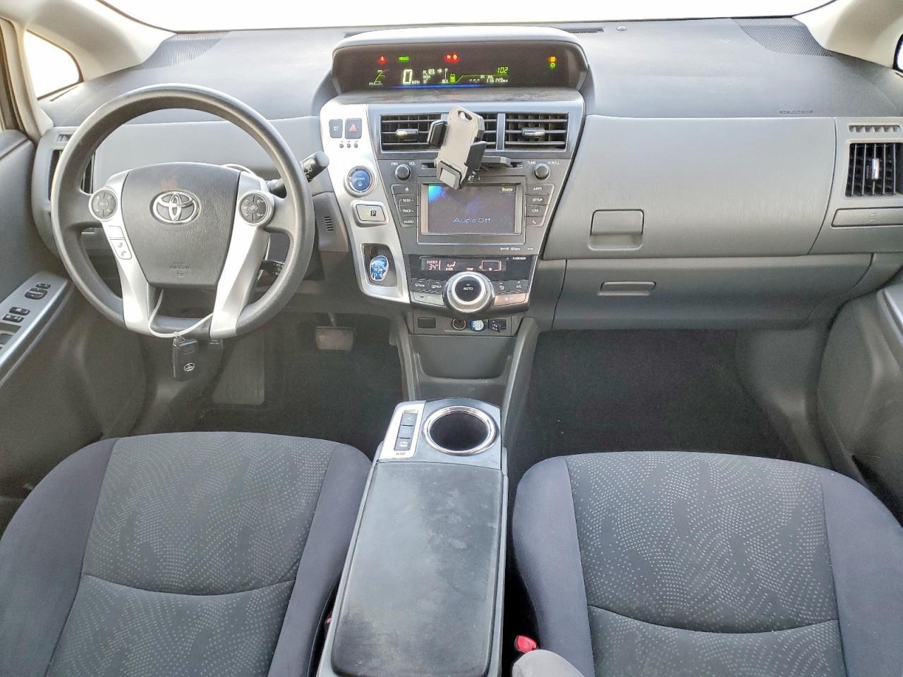2012 TOYOTA PRIUS V