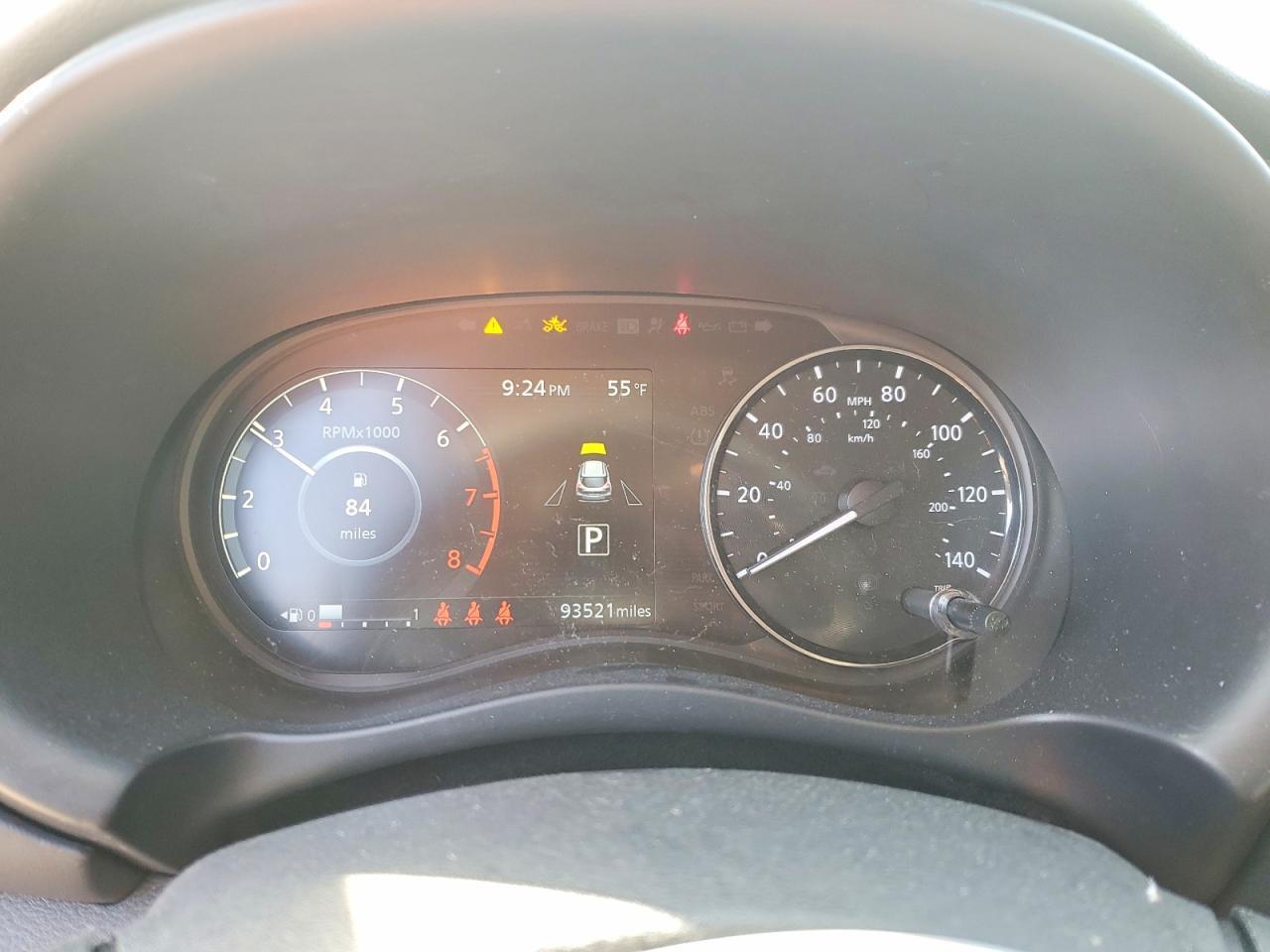 2024 NISSAN KICKS