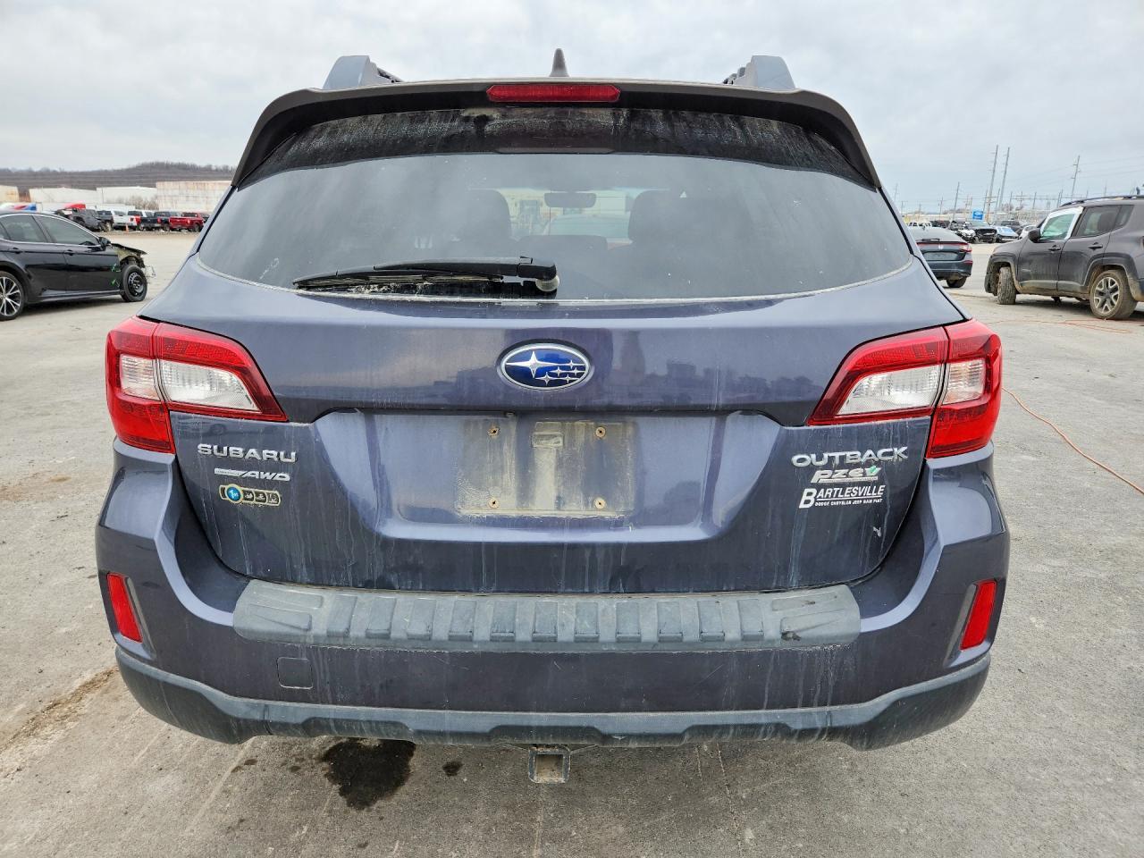2017 SUBARU Outback