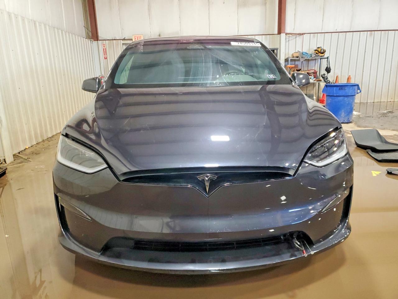 2024 TESLA MODEL X
