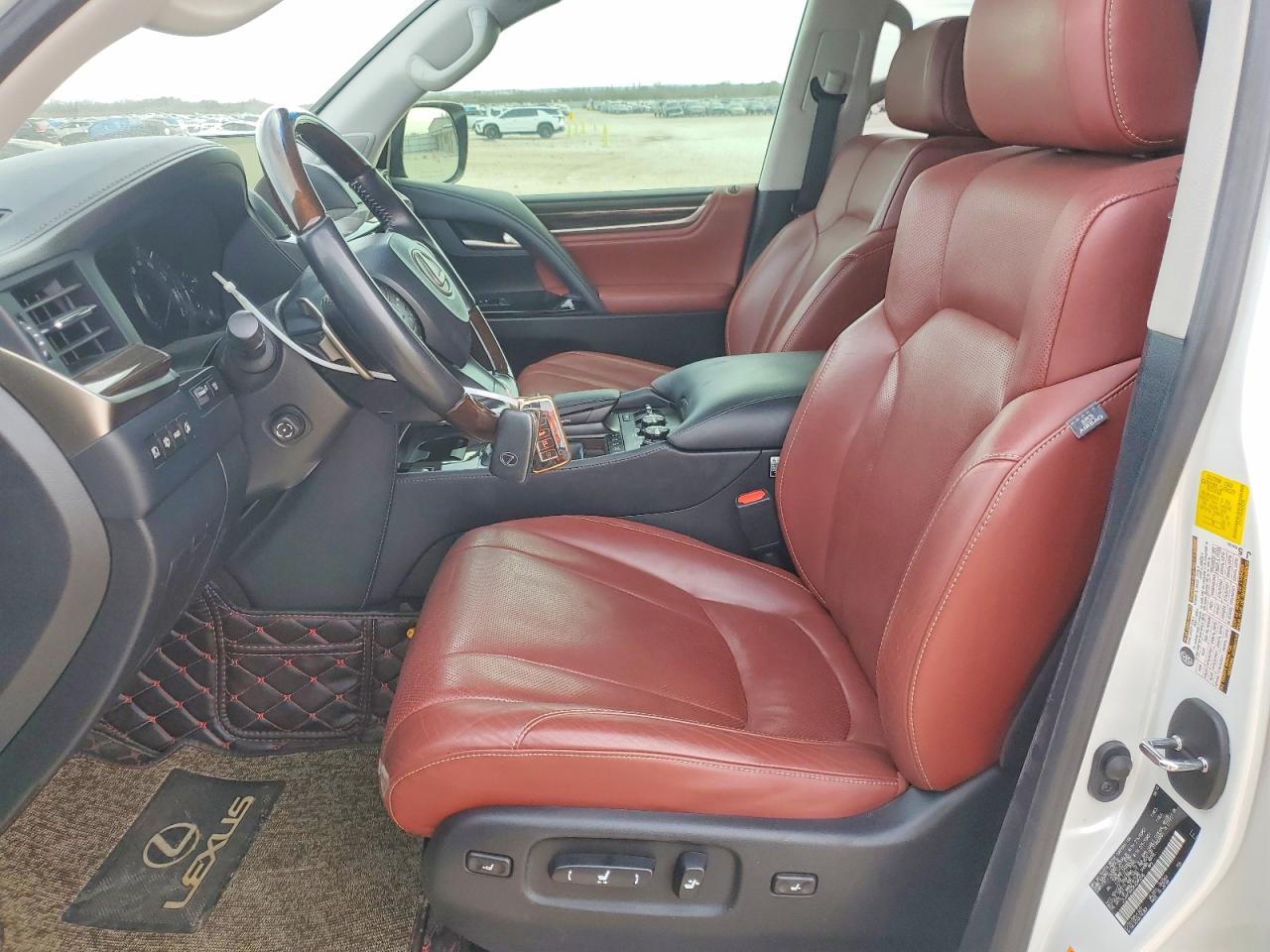 2019 LEXUS LX 570