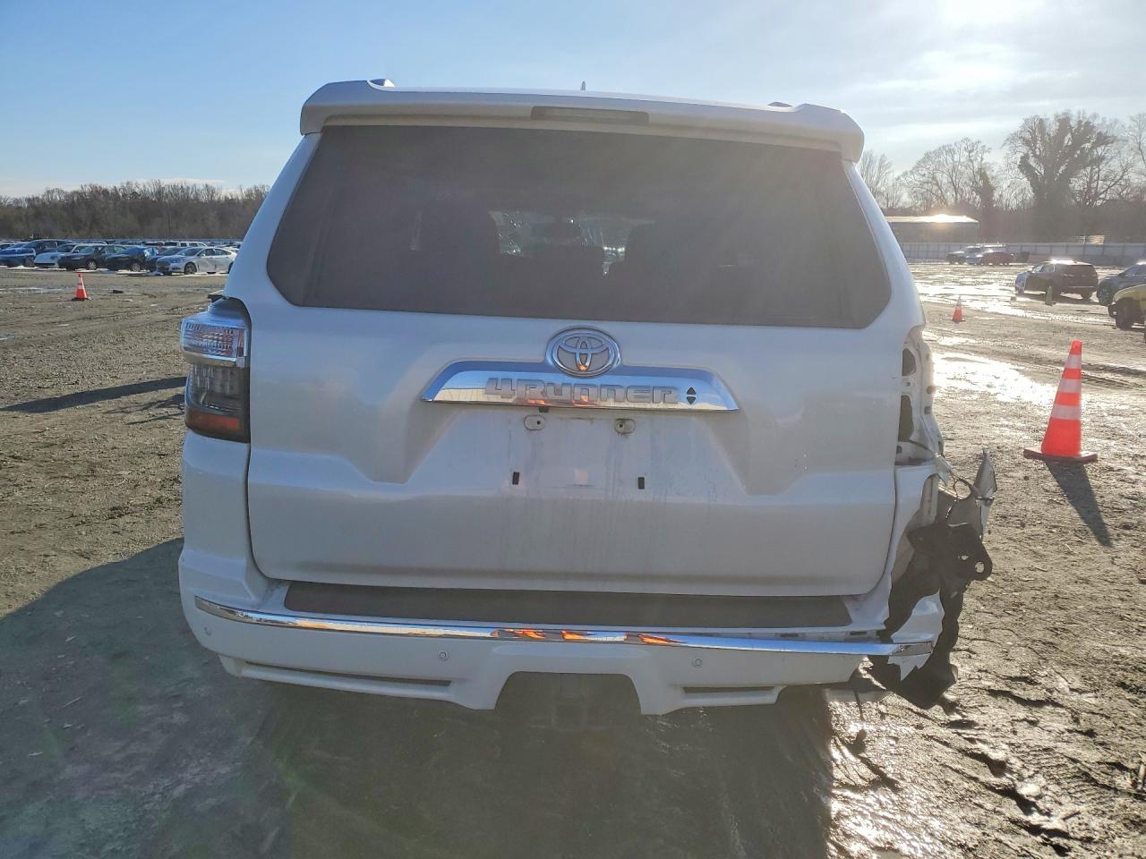 2016 TOYOTA 4Runner