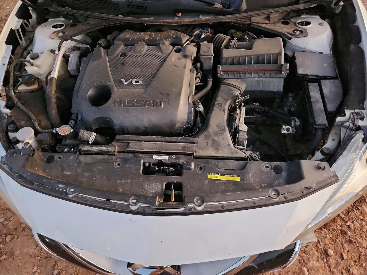 2017 NISSAN Maxima