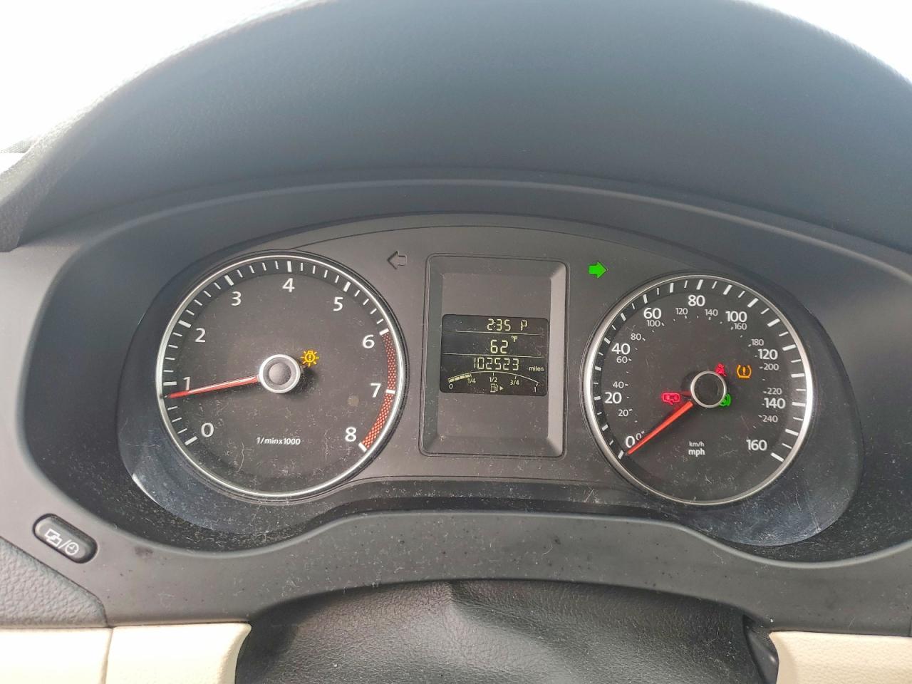 2012 VOLKSWAGEN JETTA