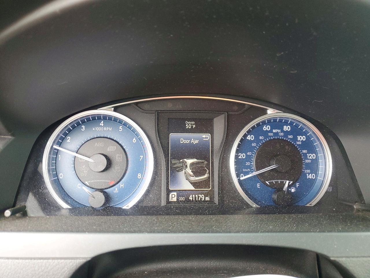 2015 TOYOTA CAMRY