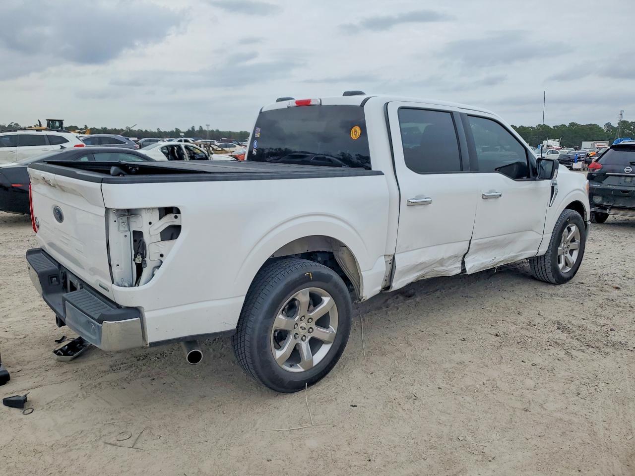 2023 FORD F-150 Lightning