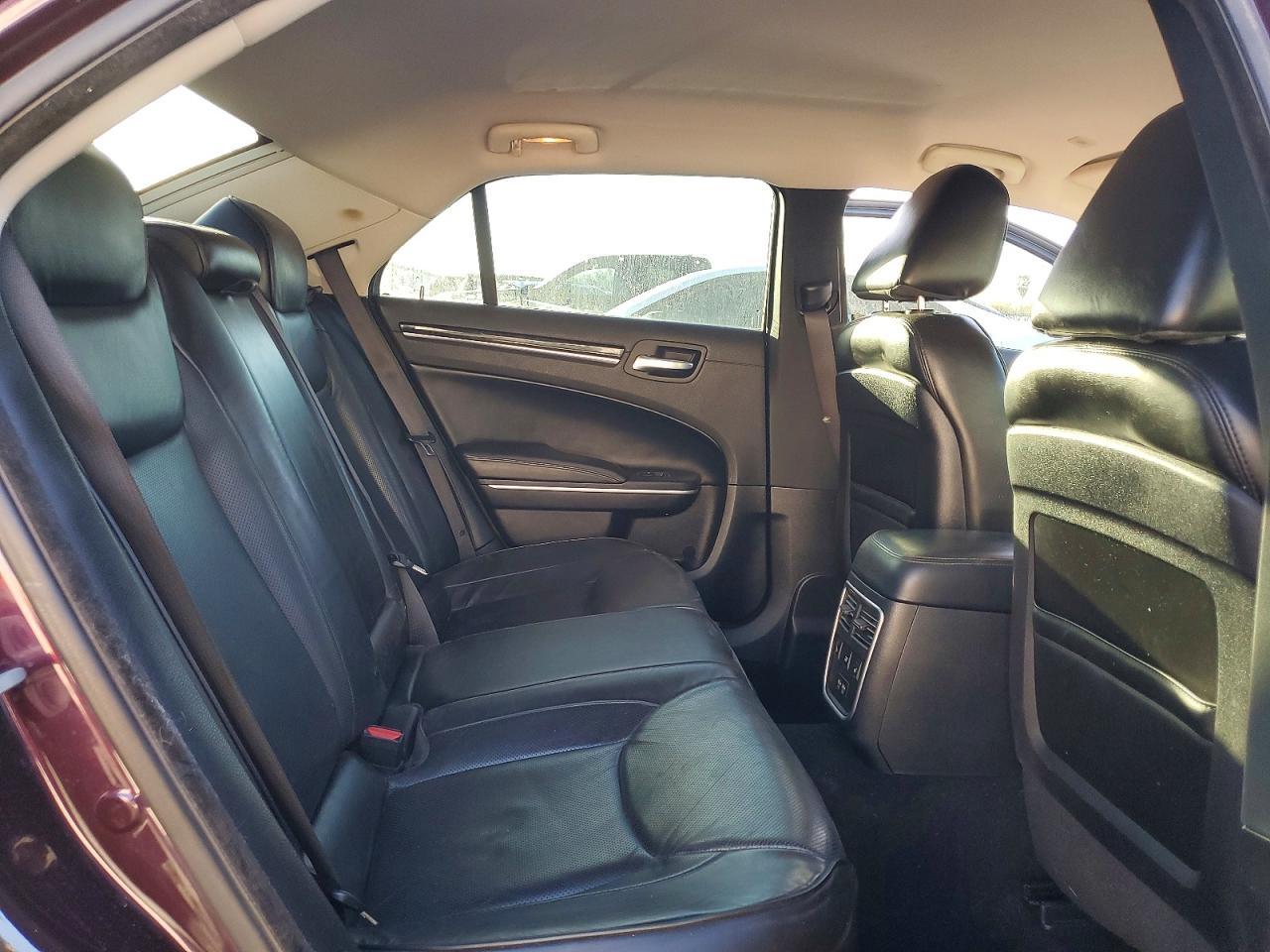 2021 CHRYSLER 300